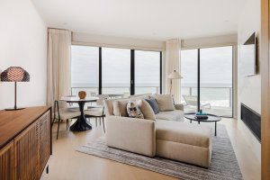 The living area in the Ocean View One Bedroom Residence at 168极速赛车官方开奖结果记录体彩 Resort